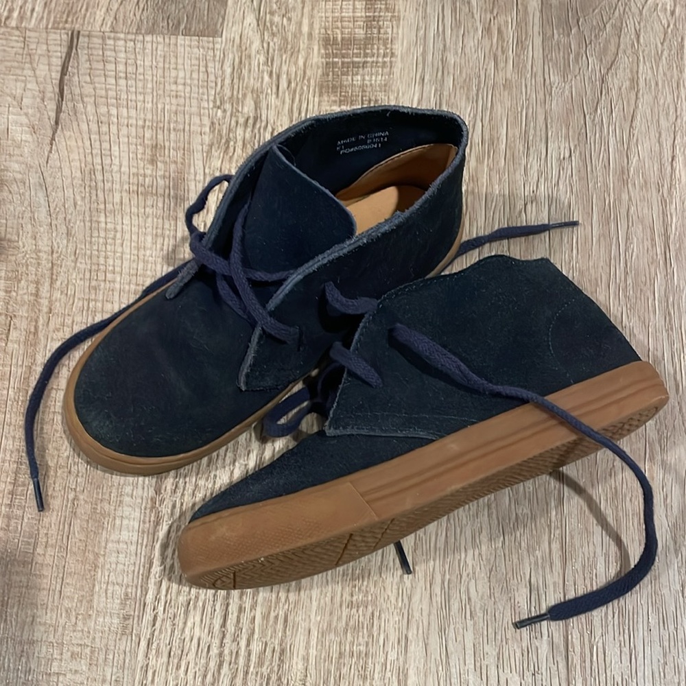 Crewcuts Jcrew boys suede shoe boot kids size 1 navy rubber sole